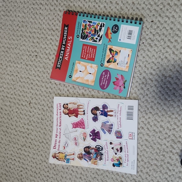Girls sticker books - Picture 2 of 2
